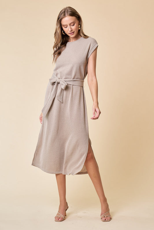 Short Sleeve Midi Length Knit Dress